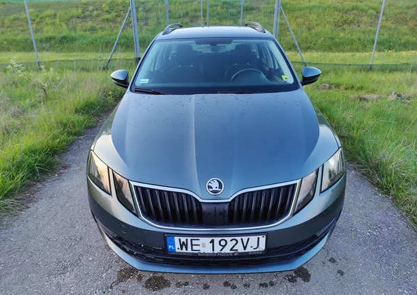 Skoda Octavia cena 52900 przebieg: 107000, rok produkcji 2019 z Pyzdry małe 56